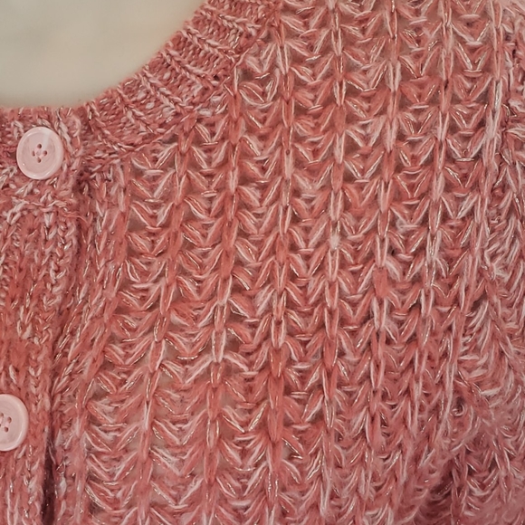 NWT 🎄 Sweater🤩 FINAL SALE - Picture 3 of 6